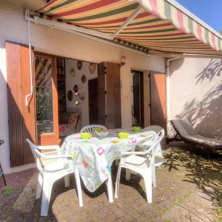 Holiday home Juncades By Interhome